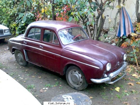 vand renault dauphine 1968 - urgent pret 350 euro sau variante - Classic corner