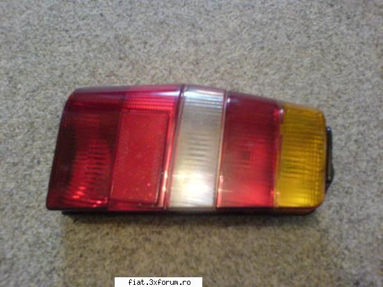 vand sau schimb lampa (stop) fiat fiorino - am sh eu o lampa stanga stop noua de fiat - Bursa