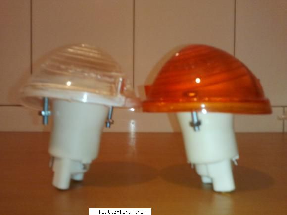 vand semnalizatoare noi fiat 500 - Romeo600 - Club Fiat 500 & 600