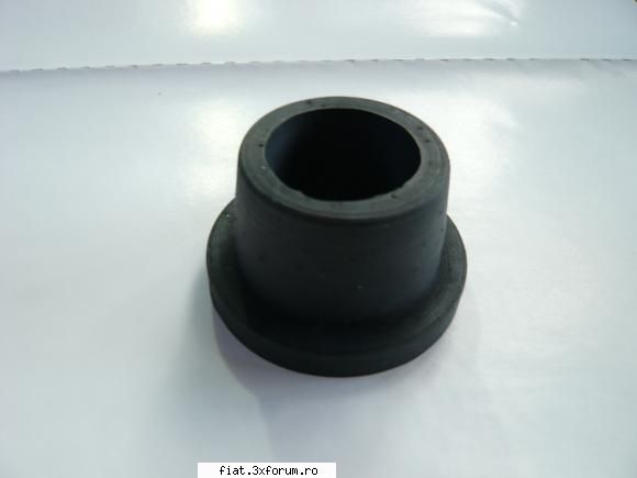 vind garnituri de cauciuc noi fiat 850. - tampon suport motor 25 lei - Club Fiat 850