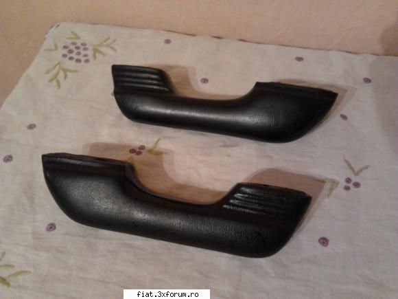 vind minere usa fiat 850 - 2 minere stinga + dreapta 50 lei - Club Fiat 850